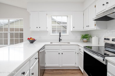 2912 Mulberry Ln unit F, Greenville, NC 27858 - photo 6