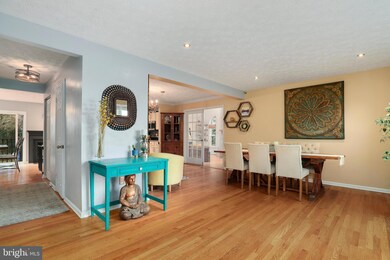 8106 Arrowhead Ct, Frederick, MD 21702 - photo 4