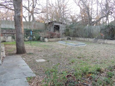 1500 Woodridge Cir, Euless, TX 76040 - photo 2