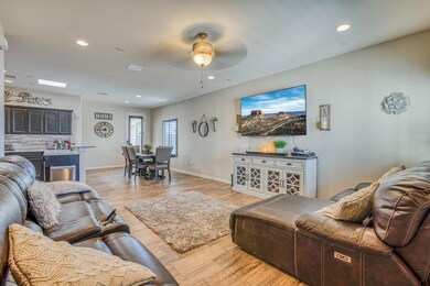 13506 Halifax St, Horizon City, TX 79928 - photo 4