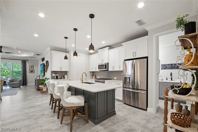 2203 Marquesa Cir, Naples, FL 34112 - photo 3