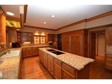 1305 Brunswick Ct, Naperville, IL 60540 - photo 3