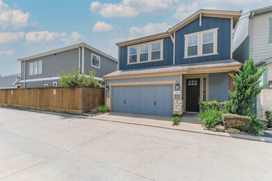 8821 Narrow Leaf St, Houston, TX 77080 - photo 2