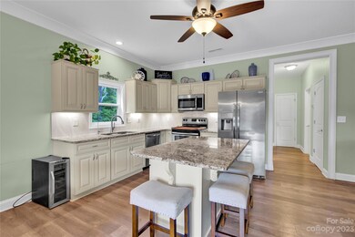 176 Bevis Ln, Statesville, NC 28677 - photo 6