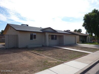 023-328821 Front left