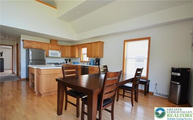 1500 Rock St unit 2, Lehighton, PA 18235 - photo 3