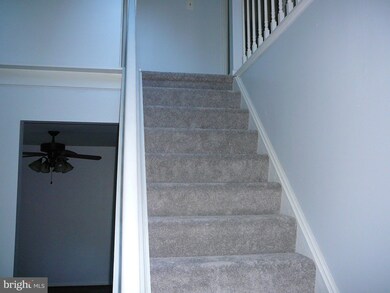 2468 Harpoon Dr, Stafford, VA 22554 - photo 4