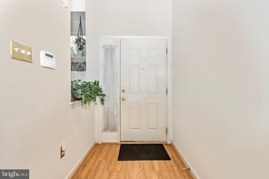 9432 Ridgeview Dr, Columbia, MD 21046 - photo 6