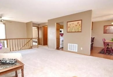 8704 Cottonwood Ln N, Maple Grove, MN 55369 - photo 6