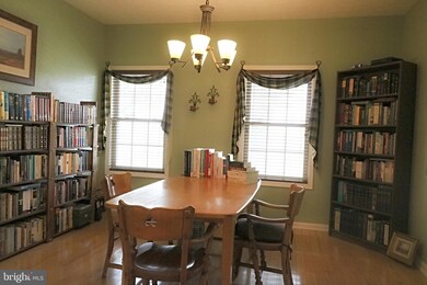 322 Mountain Rd, Strasburg, VA 22657 - photo 6