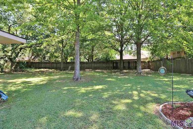 4610 Cypress St, Zachary, LA 70791 - photo 4
