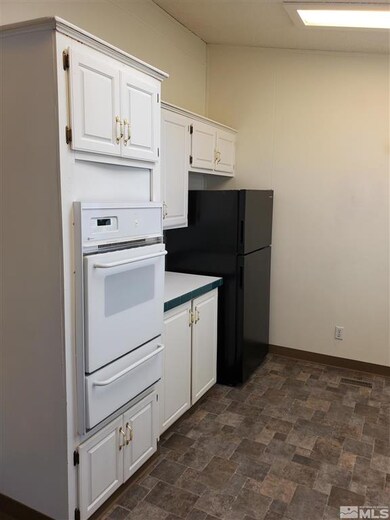 4295 Comstock Dr, Winnemucca, NV 89445 - photo 6