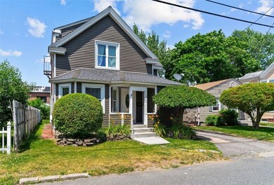 132 Columbine Ave, Pawtucket, RI 02861 - photo 2