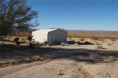 7122 Sunkist Rd, Joshua Tree, CA 92252 - photo 4