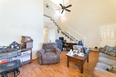 Vaulted ceilings with ceiling fan
