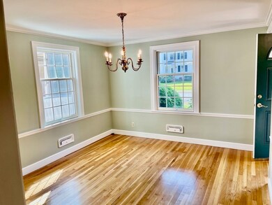 124 Pilgrim Rd unit RD, Wellesley Hills, MA 02481 - photo 7