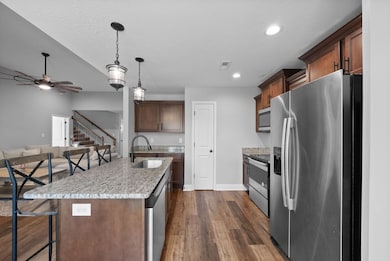 211 Sambar Dr, Clarksville, TN 37040 - photo 6