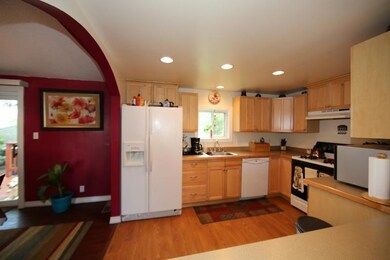 kitchen2