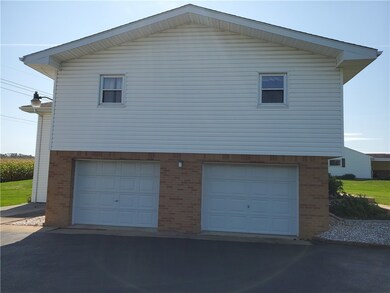 31 Shady Dr, Indiana, PA 15701 - photo 3