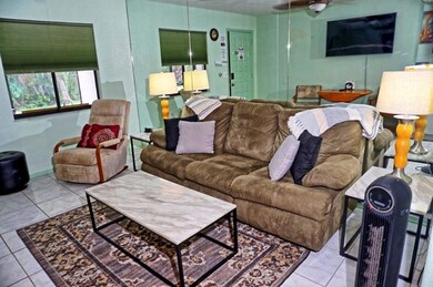 20921 Haulover Cove unit F5, Lutz, FL 33558 - photo 3