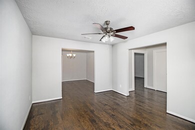 7218 Northleaf Dr, Houston, TX 77086 - photo 6