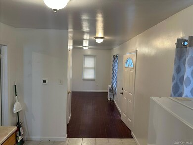 10709 156th St, Jamaica, NY 11433 - photo 6