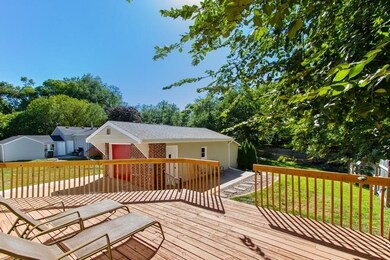 2812 56th St, Des Moines, IA 50310 - photo 4