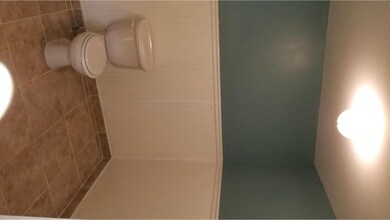 729 Cooper St, Beverly, NJ 08010 - photo 2