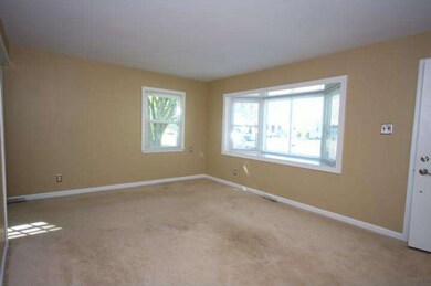 1053 Delaware Ave, Lansdale, PA 19446 - photo 2