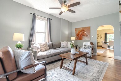 209 9th Ave NW, Mandan, ND 58554 - photo 4