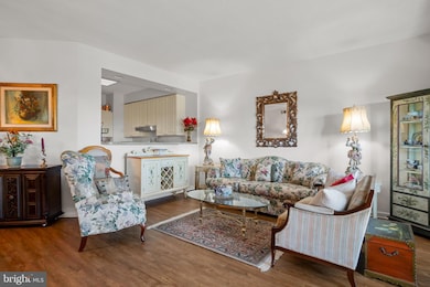 3005 S Leisure World Blvd unit 702, Silver Spring, MD 20906 - photo 7