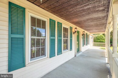 11916 Grason Ln, Bowie, MD 20715 - photo 4