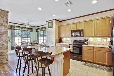2968 E Palmdale Ln-11