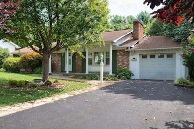 1917 Monte Vista Dr, Pulaski, VA 24301 - photo 2