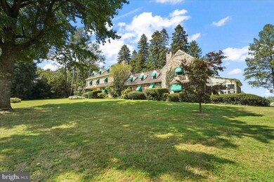 153 E Locust Ln, Kennett Square, PA 19348 - photo 2