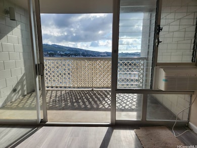 Enclosed Lanai