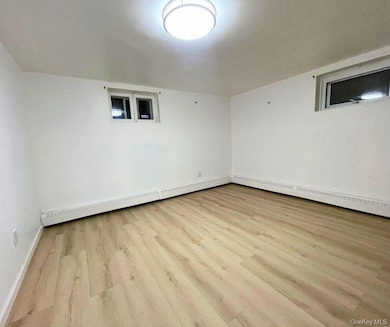 11333 204th St unit 3, Saint Albans, NY 11412 - photo 5