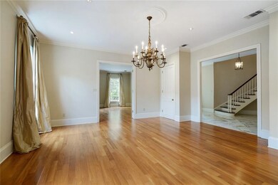 Stunning dining room