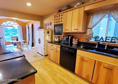 Kitchen/Dining