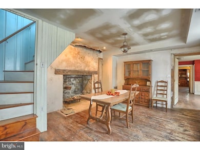 570 Mill Rd, Havertown, PA 19083 - photo 3