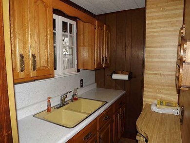 Kitchen. Pantry