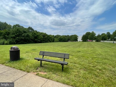 8601 Ellesmere Way, Bristow, VA 20136 - photo 4