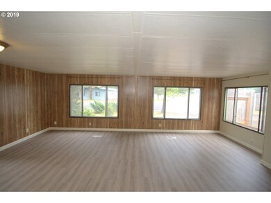 804 Siano Loop, Florence, OR 97439 - photo 7