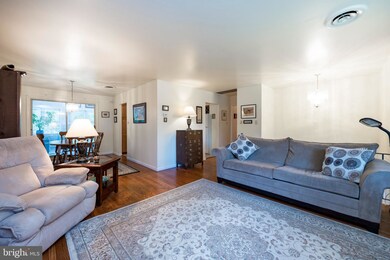 1380 Ellwanger Dr, Phoenixville, PA 19460 - photo 7