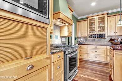 Custom Kitchen