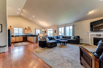 4004 W 20th Ave, Kennewick, WA 99338 - photo 2