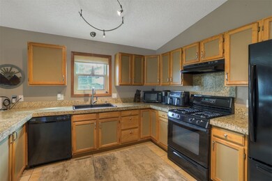 267 Sunlight Dr, Dillon, CO 80435 - photo 4