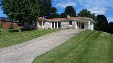 911 Bob o Link Dr, Harrodsburg, KY 40330 - photo 3