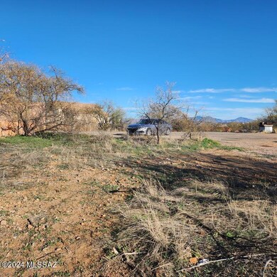 1228 Dingo Ct, Rio Rico, AZ 85648 - photo 4