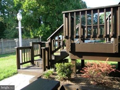 100 Gardner Dr, Annapolis, MD 21403 - photo 4